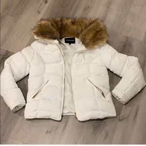 Cute white puffer jacket